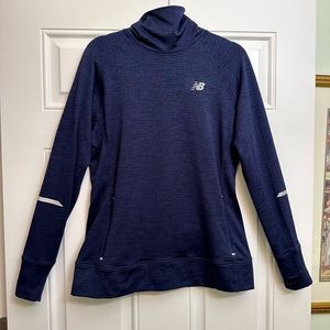 New balance fitness, women’s running shirt navy blue with zipper pockets